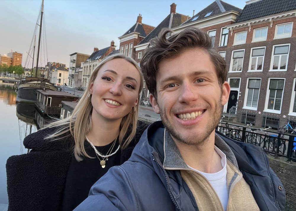 Leonard and Mona by a canal in Amsterdam