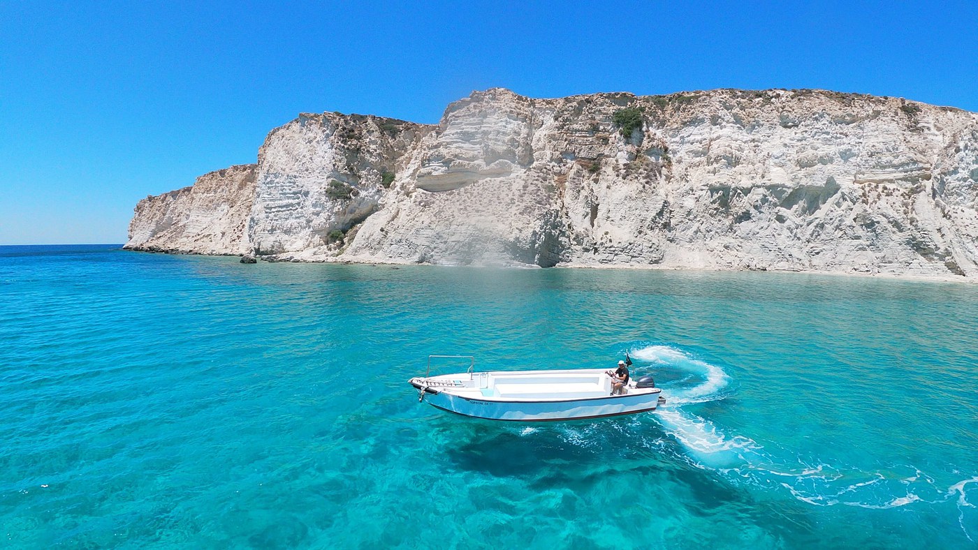 Turquoise water and white cliffs along the Cretan coast